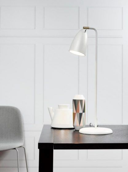 biała lampa stołowa styl nowoczesny aranżacja