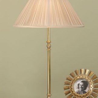fitzroy złota lampa stołowa na jasnozielonym tle