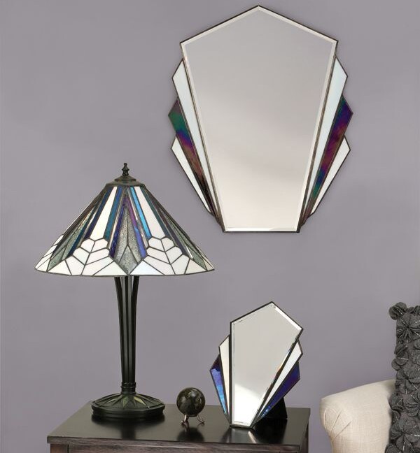 geometryczna lampa stołowa witrażowa