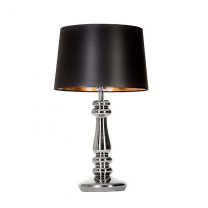srebrna lampa stołowa z czarnym abażurem