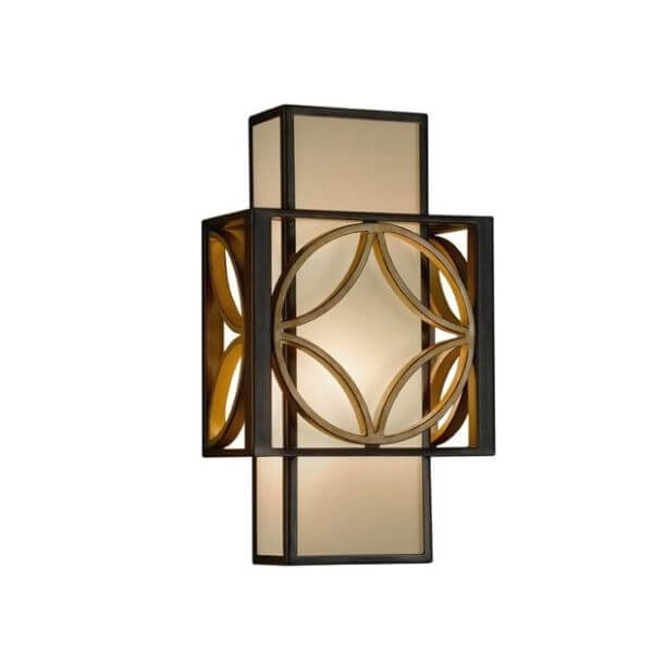 brązowy kinkiet z kremowym kloszem złote detale