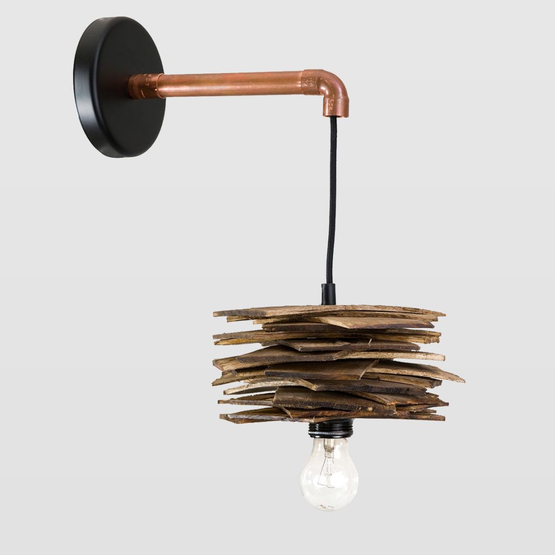 Lampa ścienna Shingle - drewniana z rurką miedzianą