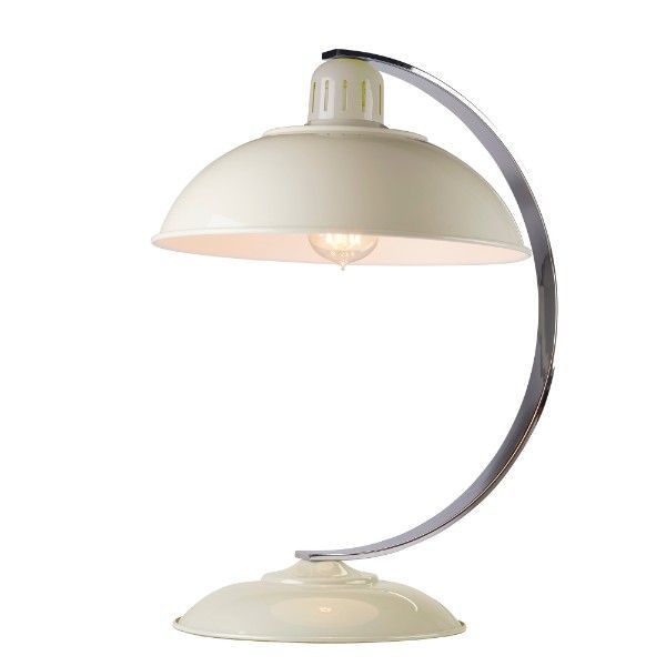 Kremowa metalowa lampa szeroki klosz sypialnia
