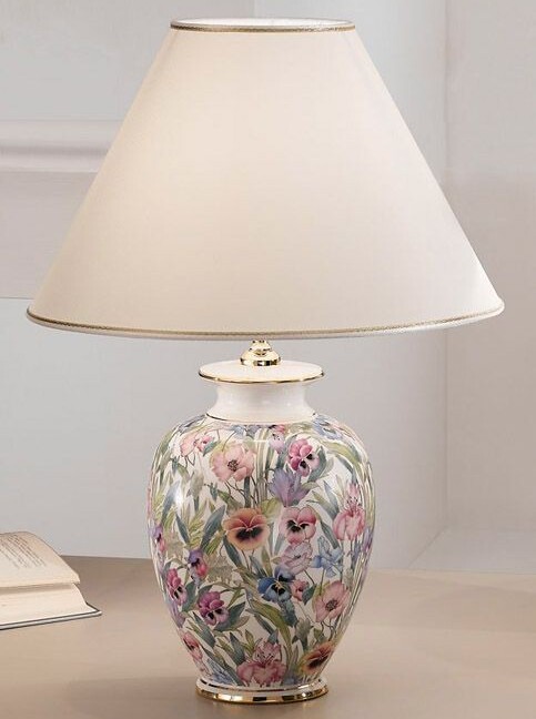 lampa stołowa - ceramika z kwiatkami eleganckim abażurem