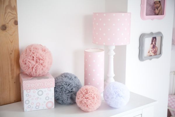 Lampa stołowa Lovely Dots - kolor różowy - LOVELY DOTS PINK TB