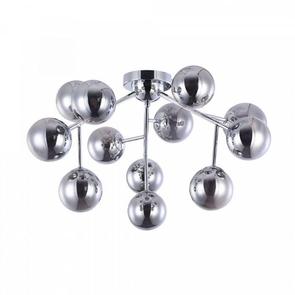 Bardzo modna lampa sufitowa - szklane kule