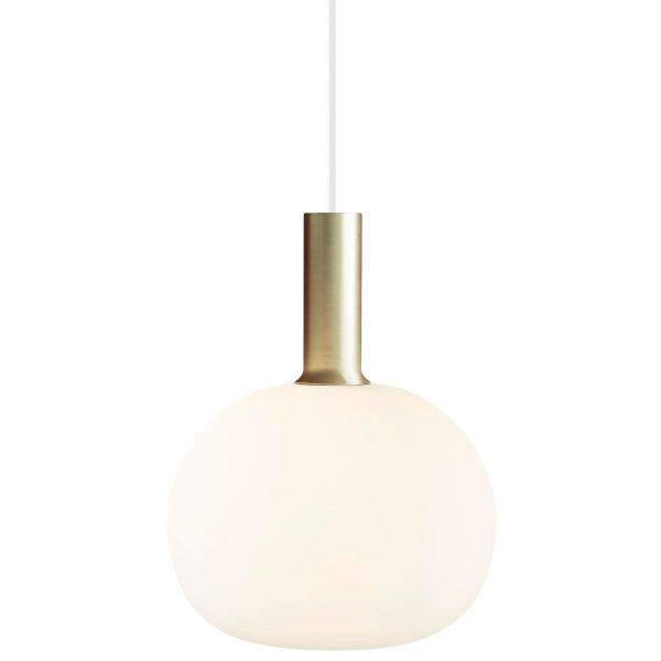 Lampa z okrągłym kloszem z mlecznego szkła