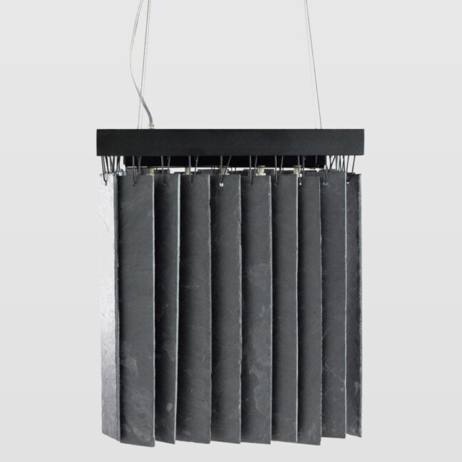 lampa wisząca wykonana z kamienia szarego