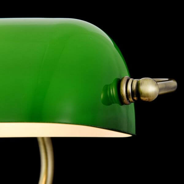 Stylowa lampa biurkowa Kiwi - Maytoni - zielony klosz, złota podstawa