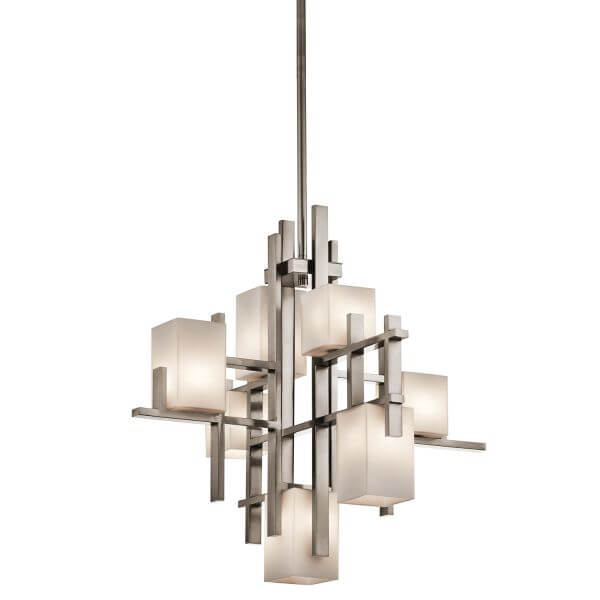 srebrna lampa wisząca z mlecznymi kostkami