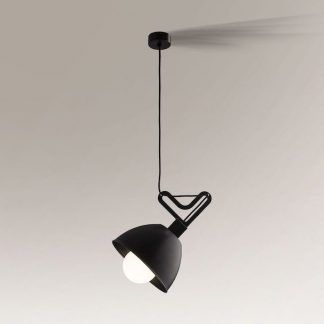 nowoczesna lampa wisząca z czarnym kloszem