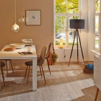 Lampa podłogowa Rurik - drewniany trójnóg skandynawski do salonu