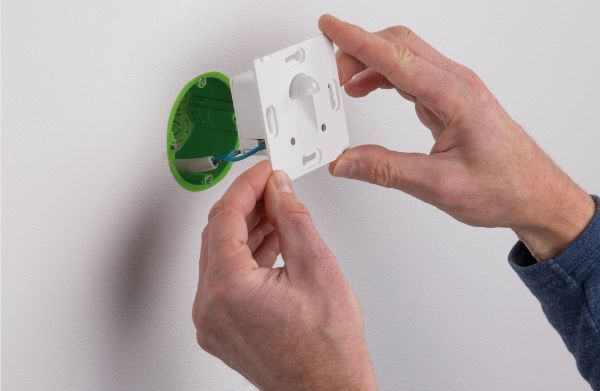 Białe oczko ścienne Paulmann - wbudowane w ścianę