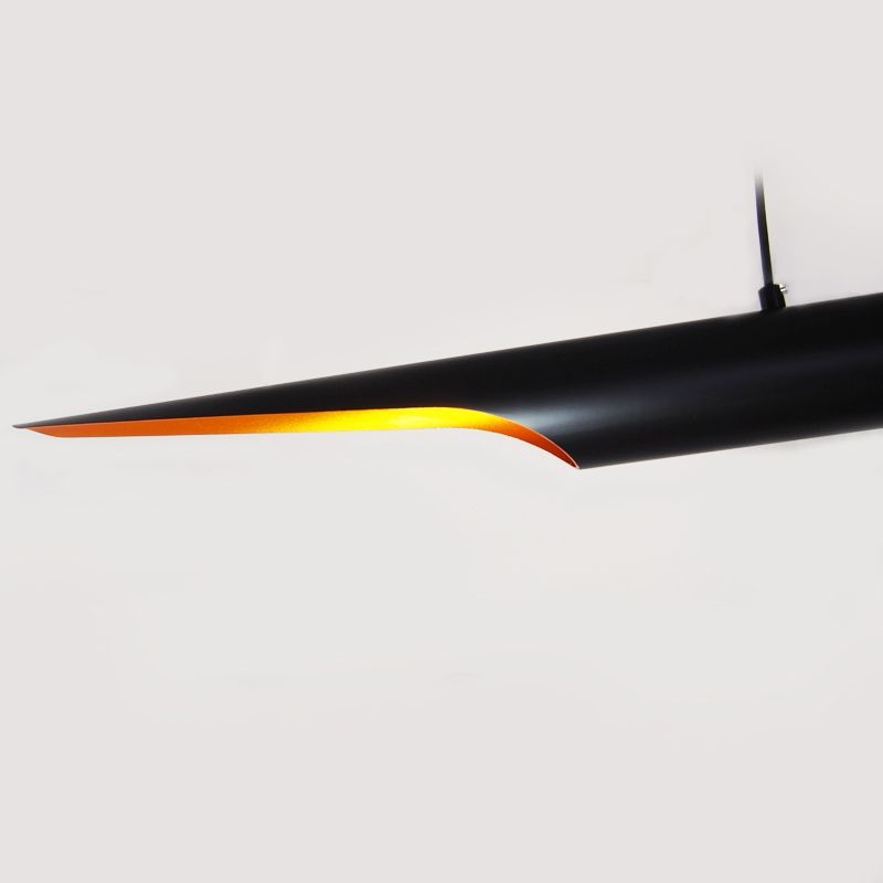 Czarna lampa wisząca podłużna Black Tube - złote wnętrze do salonu