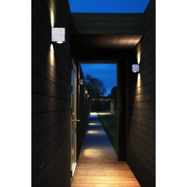 Srebrny kinkiet Canto Kubi na garaż