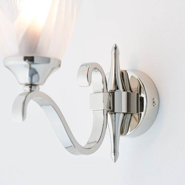 Stylowa lampa ścienna Columbia - Interiors - metal, szkło