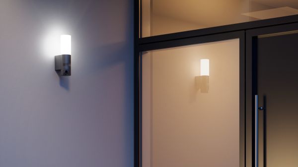 Kinkiet zewnętrzny na ogrodzenie z kamerą CamLight - sterowany aplikacją