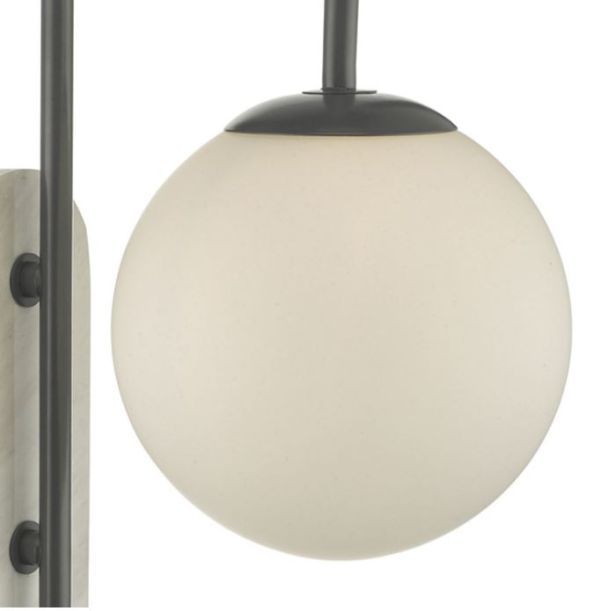 Kinkiet Deuce nad wannę w łazience