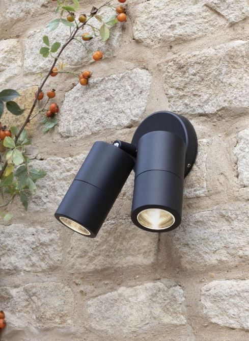 Kinkiet zewnętrzny Ortega na elewację domu