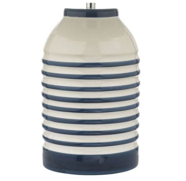 Lampa stołowa Zabe na komodę w salonie