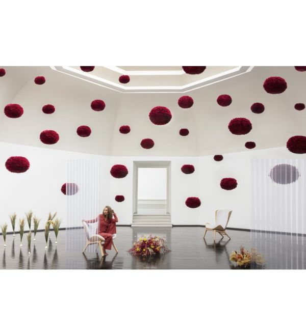 Lampa wisząca Eos Light M do pokoju nastolatki