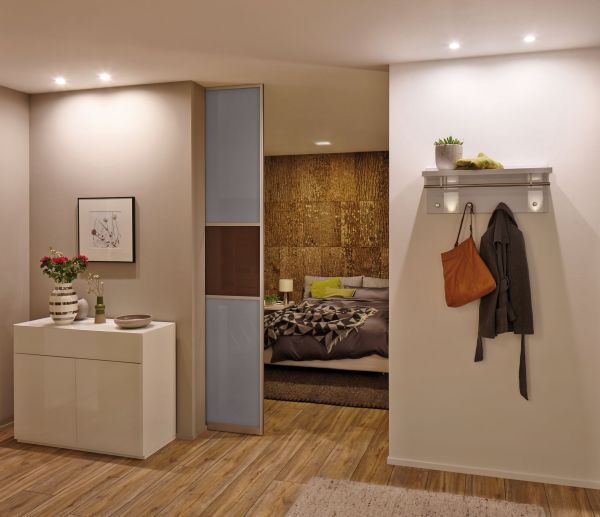 Oczko sufitowe Nova do funkcjonalnej łazienki