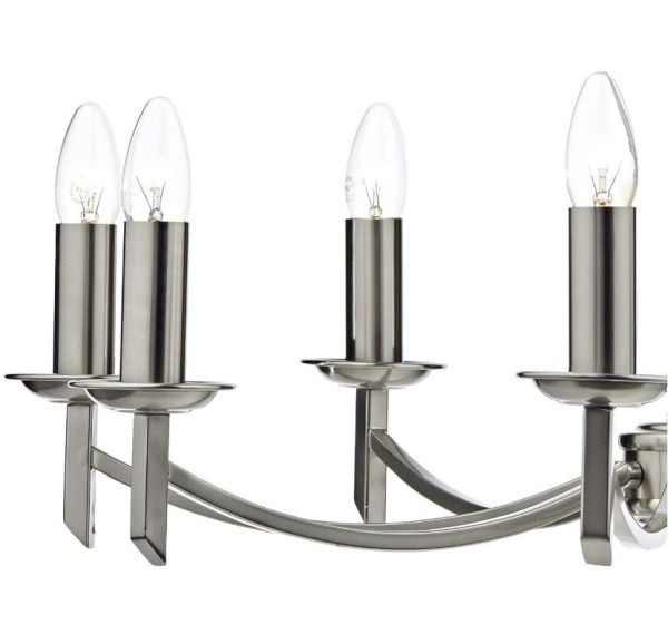 Żyrandol Ambassador nad okrągły stół do jadalni