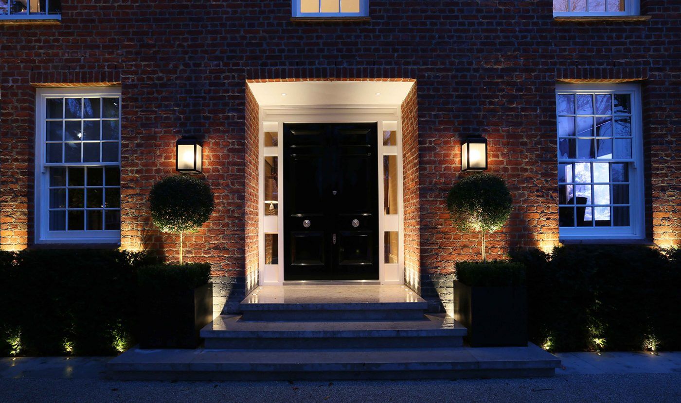 oswietlenie drzwi wejsciowych