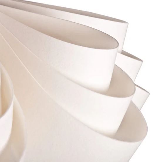 Lampa wisząca Fiora 70 do przestronnego salonu