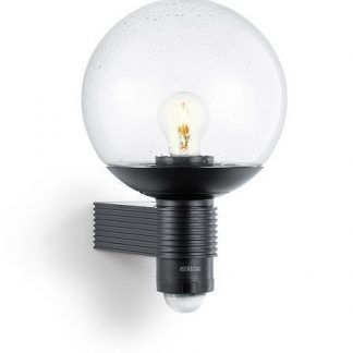 klasyczny kinkiet z czujnikiem