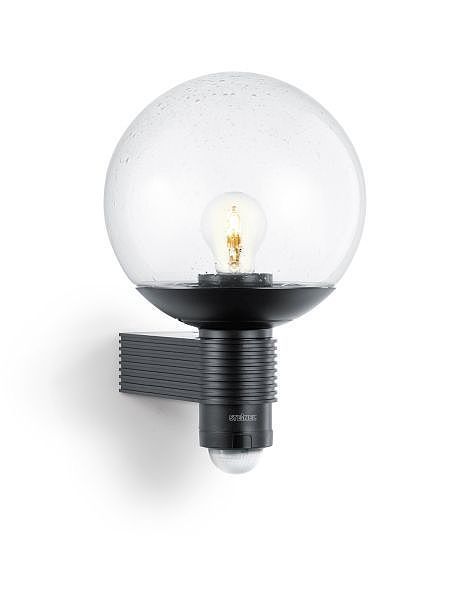 Zewnętrzny kinkiet L 400 C z czujnikiem ruchu