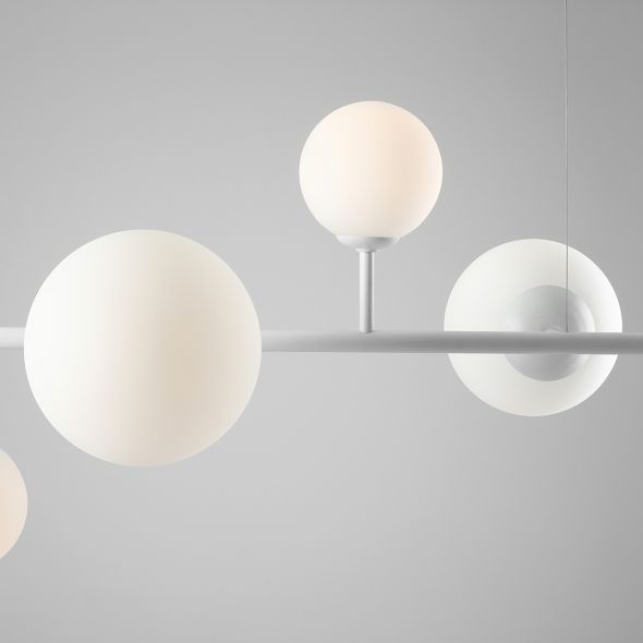 Lampa wisząca Dione do subtelnej sypialni