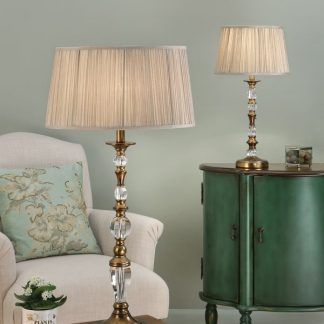 Lampa stołowa Polina na kominek w salonie