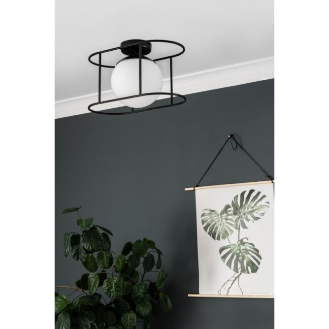 Lampa sufitowa Kuglo do niewielkiego przedpokoju