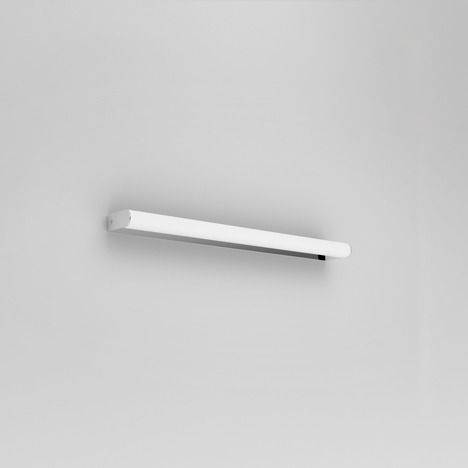 Kinkiet Artemis 600 jako oświetlenie lustra w łazience