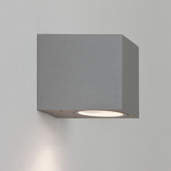 Kinkiet Chios 80 jako oświetlenie tarasu