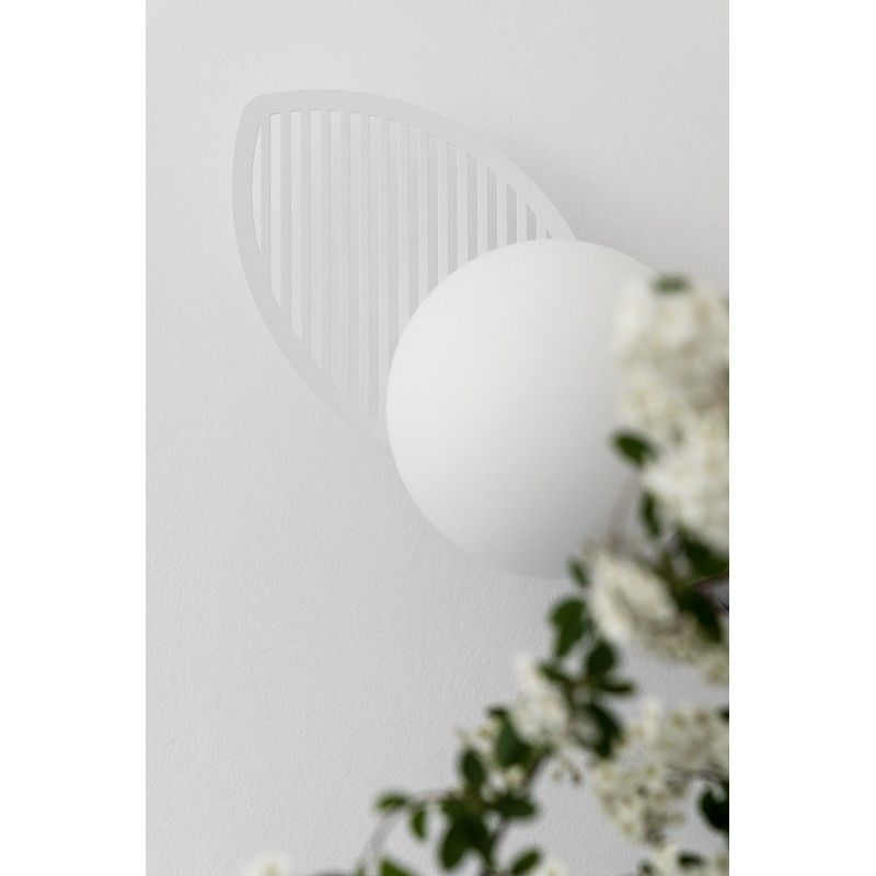 Kinkiet Fyllo do jasnej kuchni