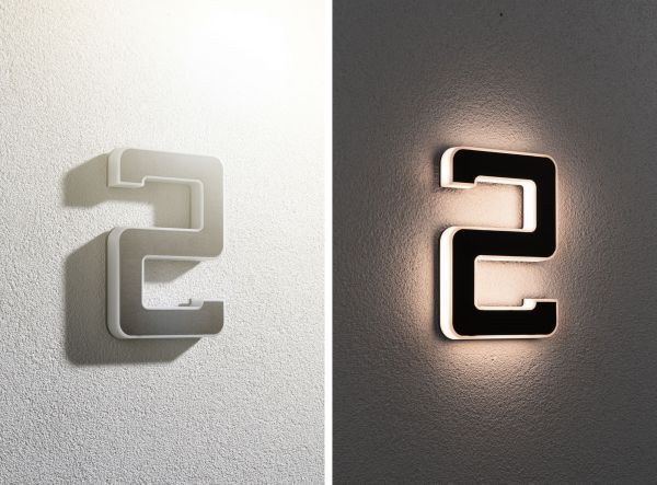 Kinkiet zewnętrzny jako numer domu - nr 2