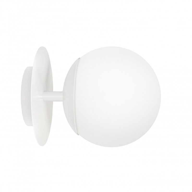 Kinkiet Plaat jako doświetlenie przedpokoju