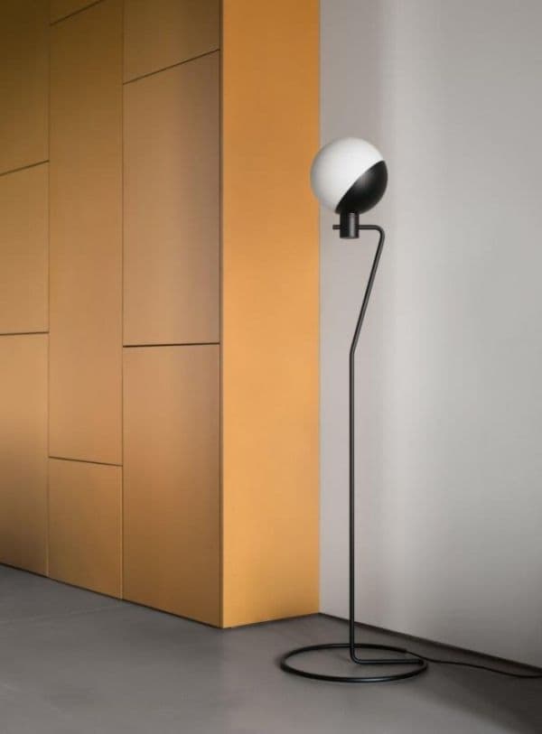 Lampa podłogowa Baluna do salonu