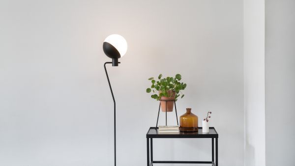 Lampa podłogowa Baluna do salonu