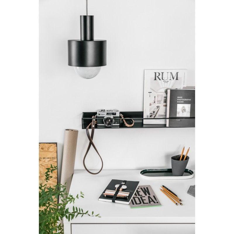 Lampa wisząca Enkel nad biurko w gabinecie