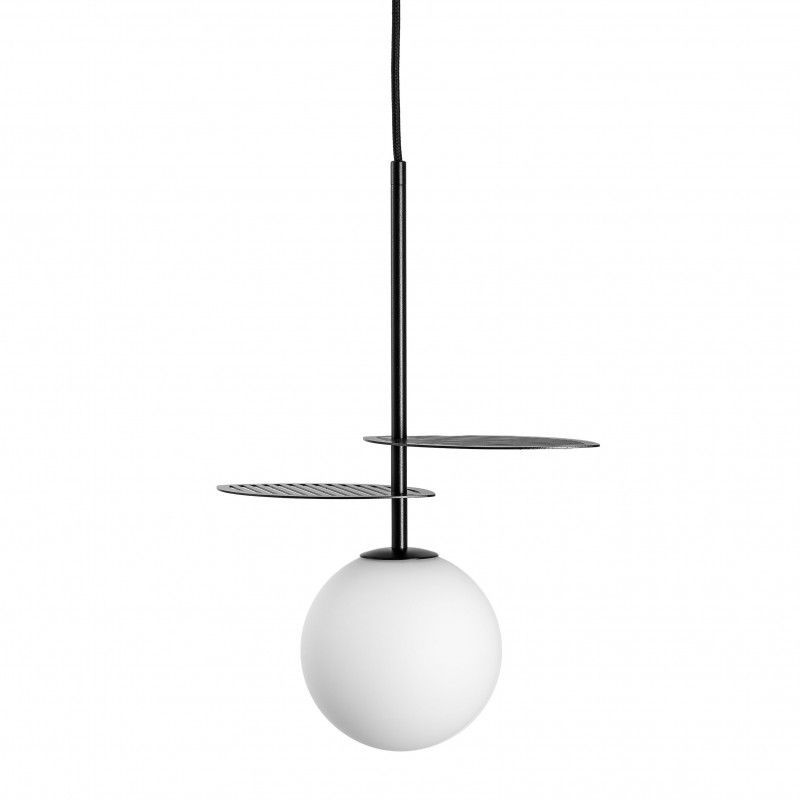 Lampa wisząca Fyllo nad stolik w salonie