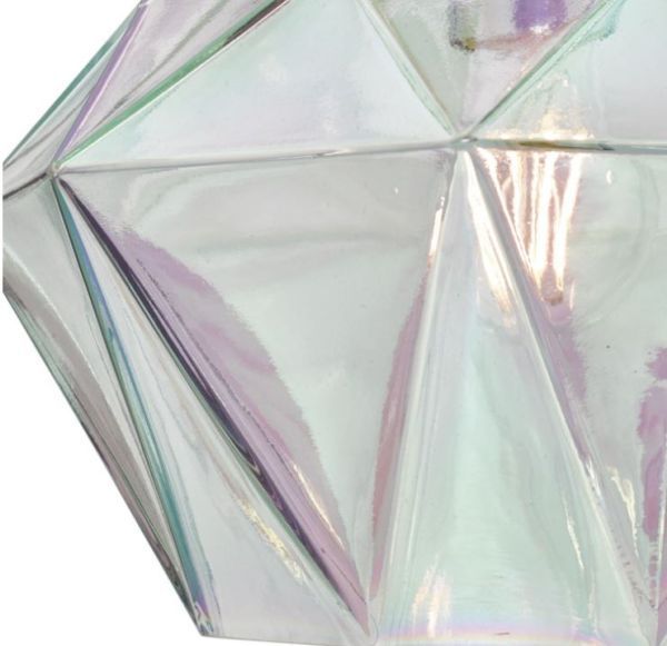 Lampa wisząca Gaia nad kuchenną wyspę