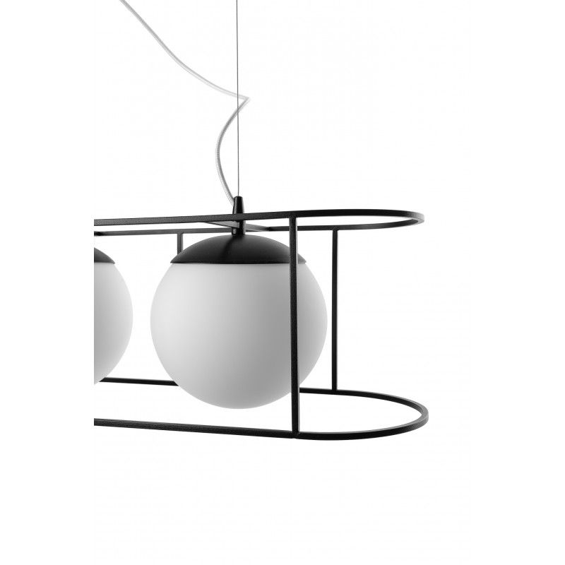 Lampa wisząca Kuglo nad duży stół w jadalni