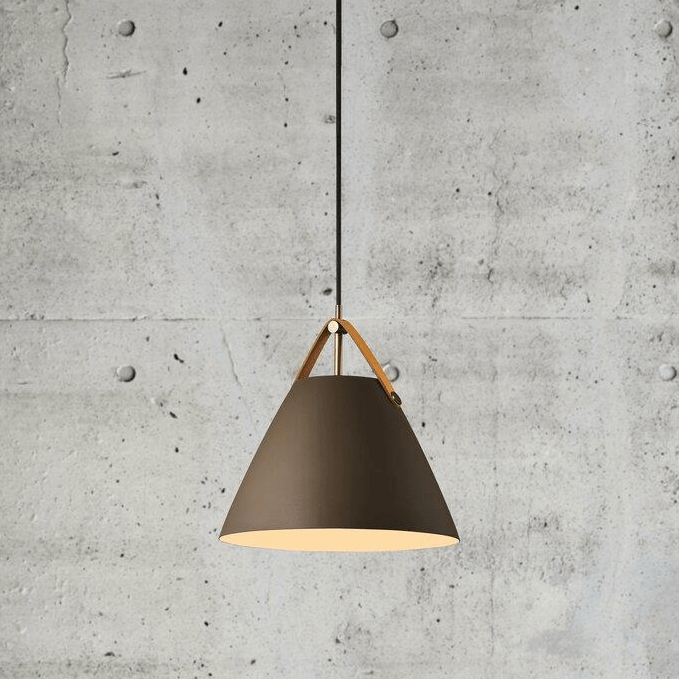 Lampa wisząca Strap 27 nad komodę w sypialni