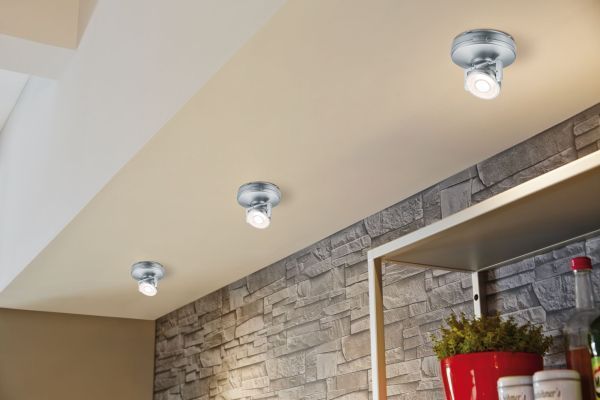 Oświetlenie szafki na baterię - Rotate