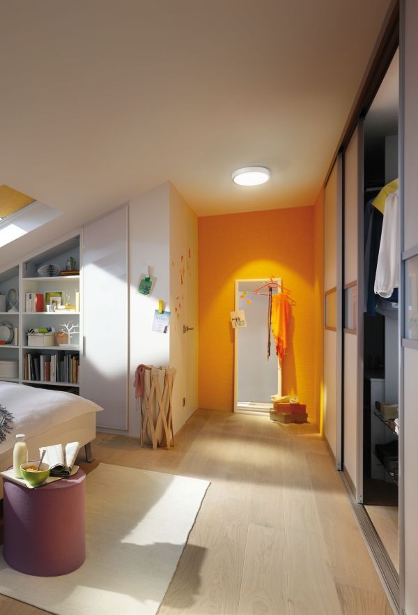 Plafon Lunar do nowoczesnego przedpokoju