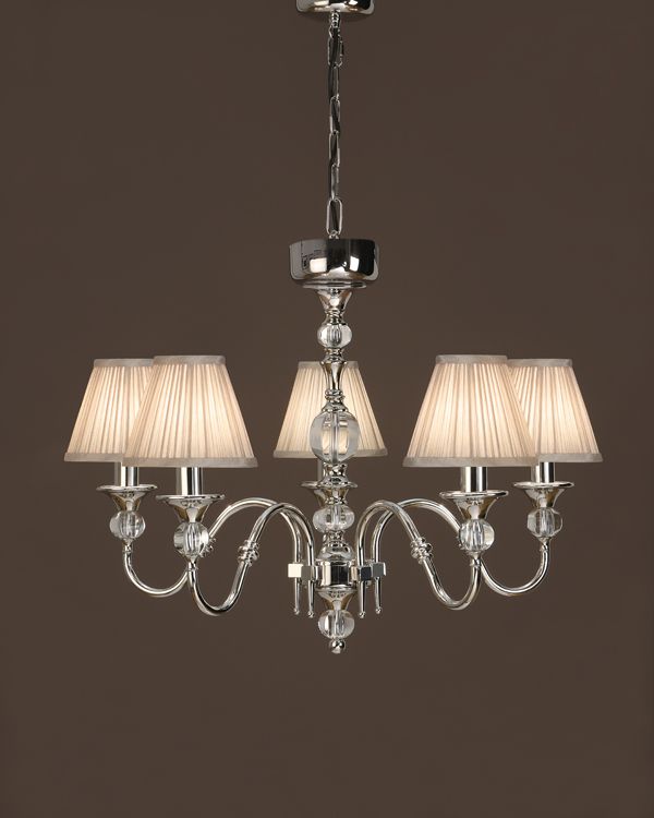 Żyrandol Polina do pięknego salonu