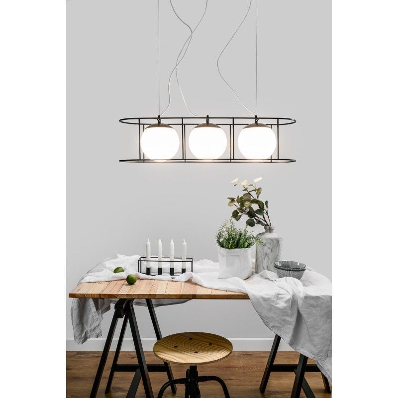 Lampa wisząca Kuglo nad duży stół w jadalni